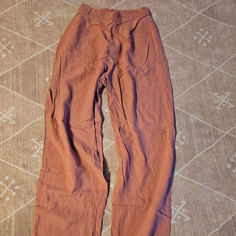 Calvin Klein 80s high waisted pleated wide leg silk pant